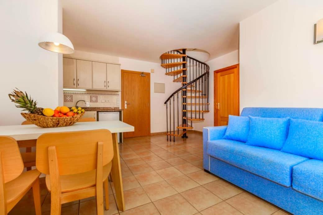 Apartamentos Sa Varadero 3S Con Vista Mare Laterale Es Pujols Dış mekan fotoğraf